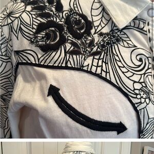 Double D Ranch black and white fringe with snap closure